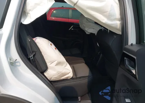 2022 Mitsubishi Outlander Es 2.5 S-Awc z USA, uszkodzony, nr VIN JA4J4TA85NZ029750